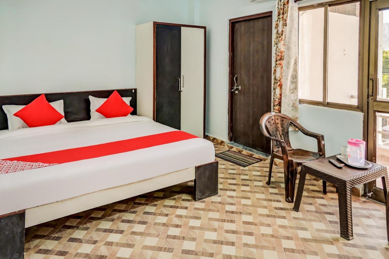 Oyo 67335 Hotel Madhuban Ádzsmir Kültér fotó